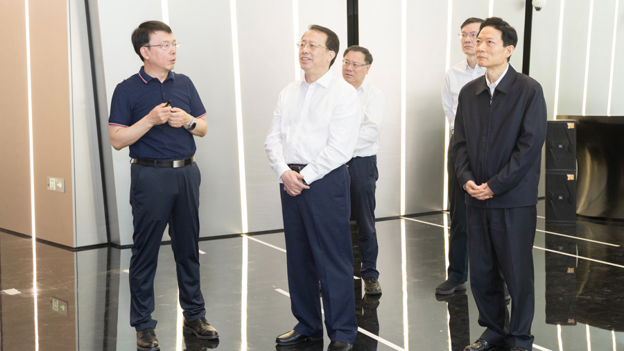 龚正市长调研闵行区，更加奋发有为地稳增长促转型	，久久为功增强发展后劲  第1张